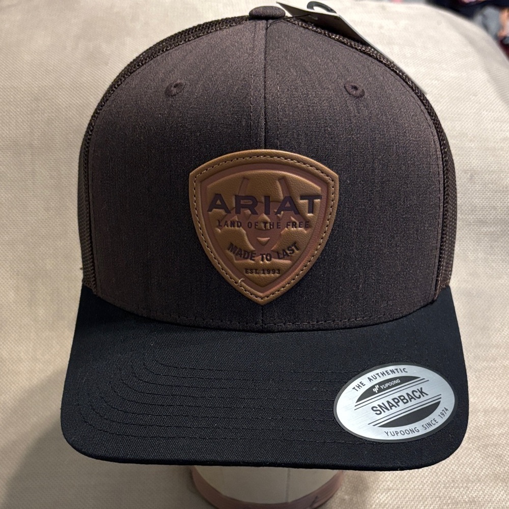 Ariat Shield Logo Patch SnapBack Hat NWT - image 1